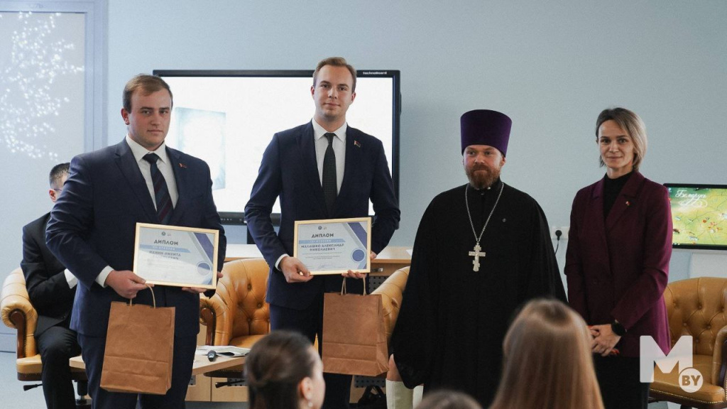 photo_2025-10-16_09-15-13 (3).jpg